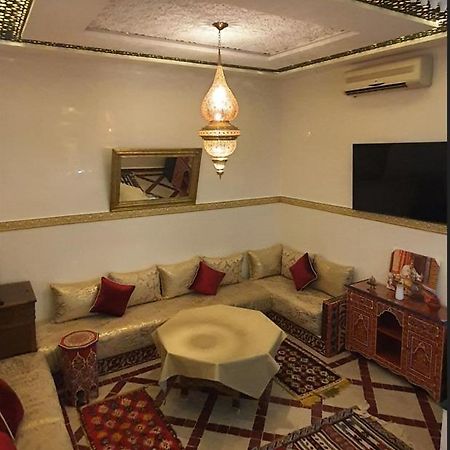 Quarya Assiyahia - Riad Camilia- Maison Entiere Avec Piscine Marrakesh Exterior foto