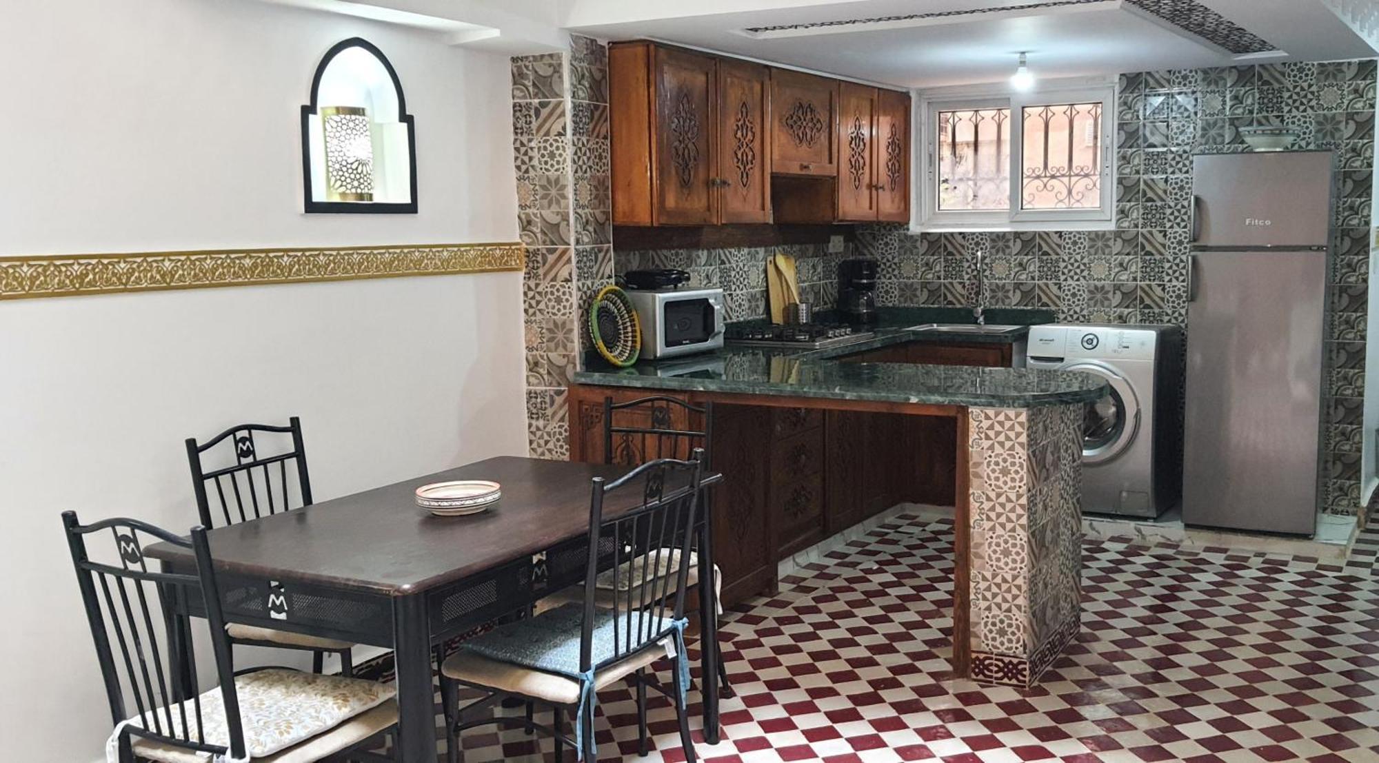 Quarya Assiyahia - Riad Camilia- Maison Entiere Avec Piscine Marrakesh Exterior foto